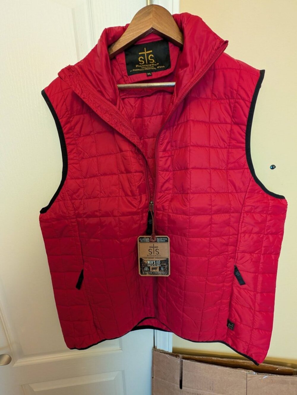 NWT Men’s STS Ranchwear "Wesley" Red Quilted Vest – Size 3XL